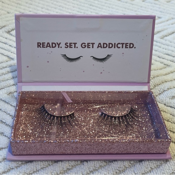 Other - Lashaholic Luxury Lashes Special Edition